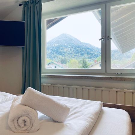 Kleines Nest Mit Bergblick Apartment Unterwoessen Exterior photo