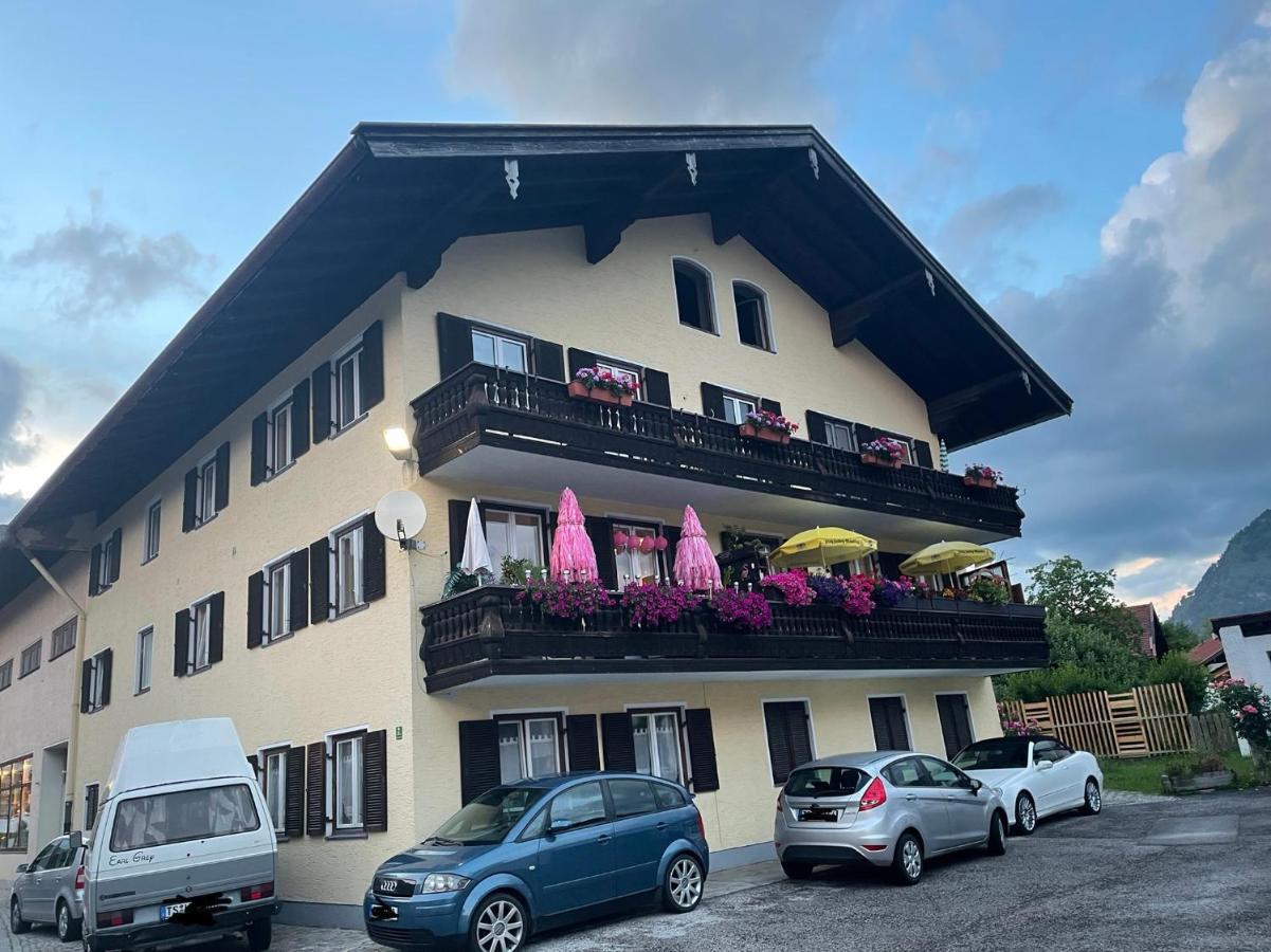 Kleines Nest Mit Bergblick Apartment Unterwoessen Exterior photo